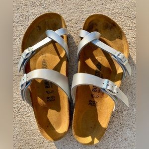 Birkenstock women’s silver Sandals